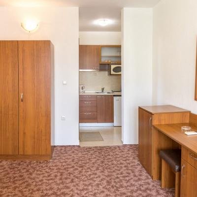 Hotel Genada Apartament